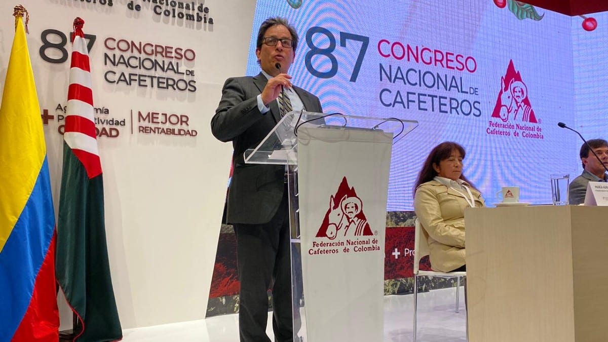 Ministro de Hacienda, Alberto Carrasquilla, en el Congreso Nacional de Cafeteros / Foto: Minhacienda