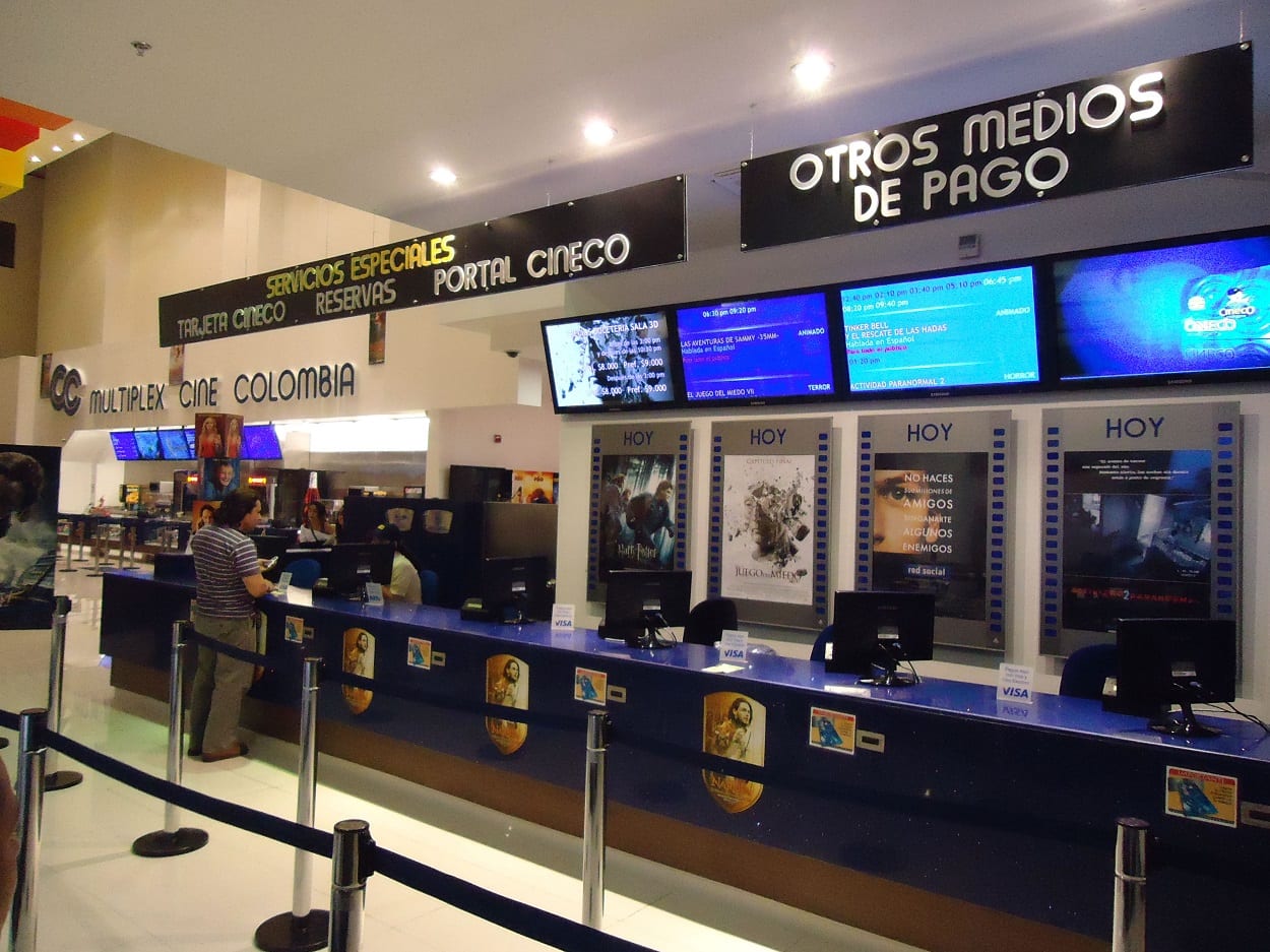 Ashley Furman Volverse Propiedad Cine Colombia no recibirá efectivo en la reapertura de sus salas - Forbes  Colombia