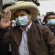Castillo se impone a Fujimori al 100 % de votos contabilizados en Perú
