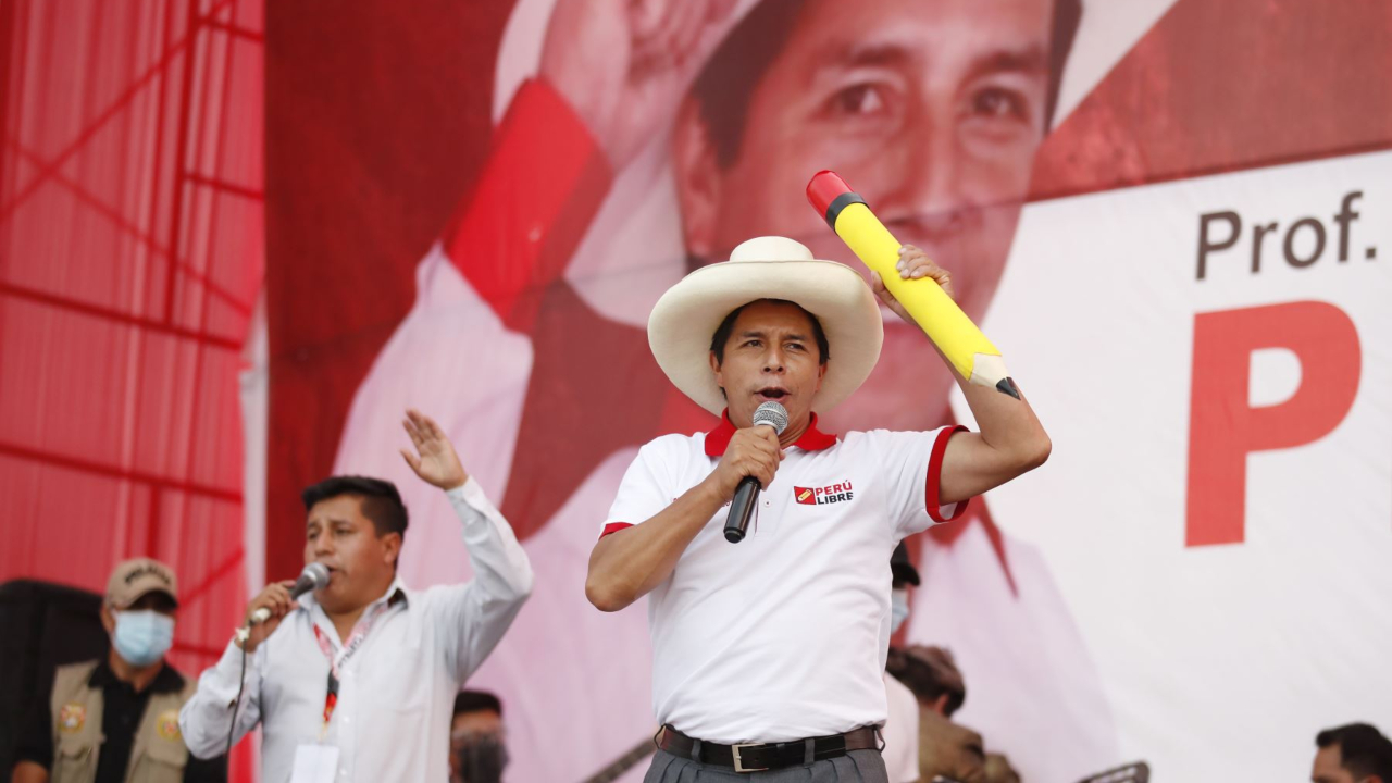 Asamblea Constituyente en Perú: ¿qué tan posible es y qué consecuencias tendría para el país?