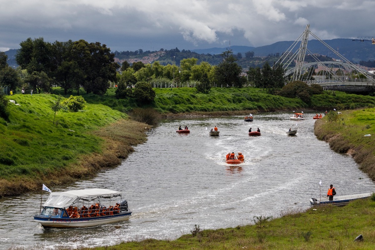 Navegar el río de Bogotá
