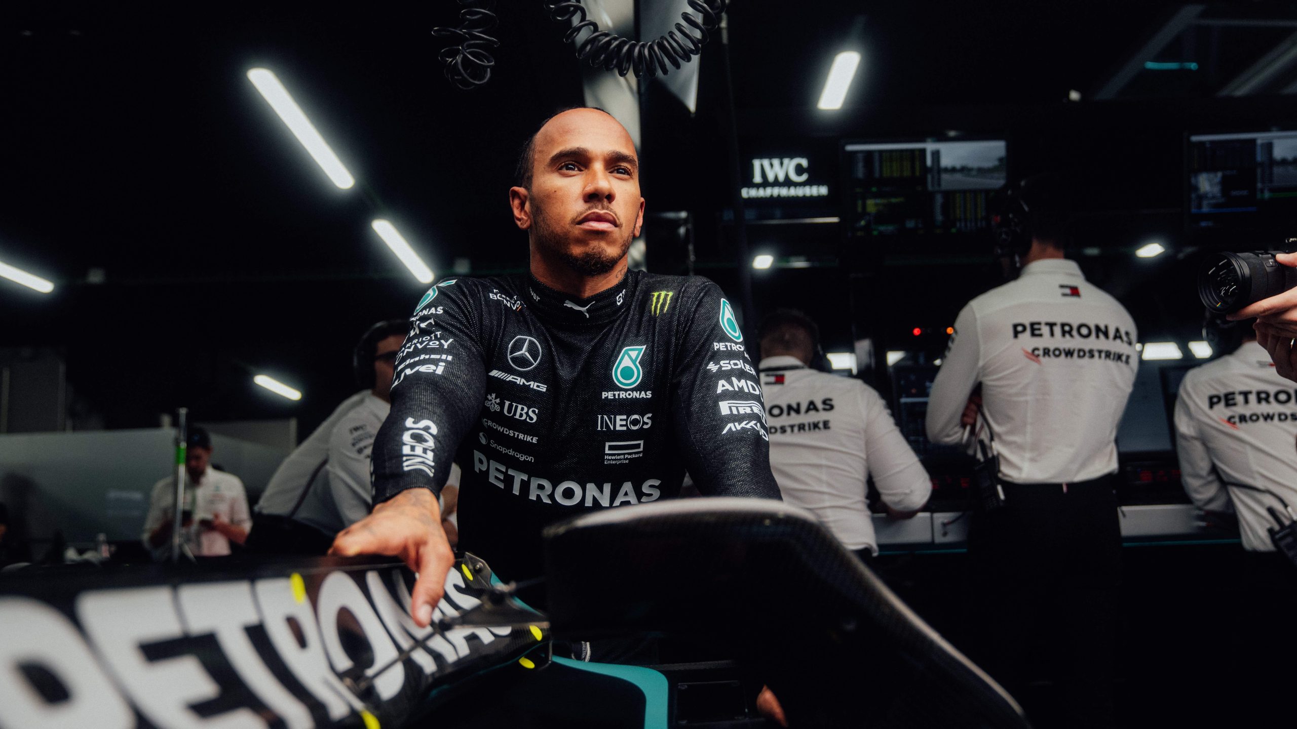 El Siete Veces Campeón De La Fórmula 1, Lewis Hamilton, Se Acerca A ...