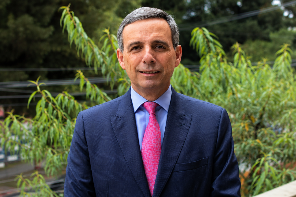 Miguel Gómez Martínez será el ministro de Hacienda de De la Espriella ...